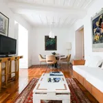 Rent 3 bedroom apartment of 110 m² in lisbon