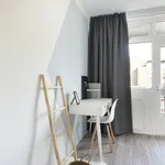 Huur 4 slaapkamer appartement van 85 m² in Populierenbuurt