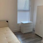 Rent 1 bedroom flat in East Midlands