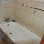 Rent 1 bedroom apartment in Johannesburg