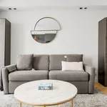 Rent 2 bedroom apartment of 35 m² in Paris