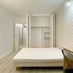 Rent a room of 80 m² in paris