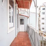 Rent a room of 130 m² in Lisboa