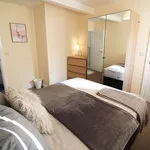 Rent 5 bedroom house in Doncaster