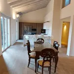 Rent 4 bedroom house of 447 m² in Imbersago