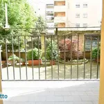 Rent 3 bedroom apartment of 100 m² in Milan