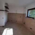 Rent 3 bedroom apartment of 90 m² in Varese