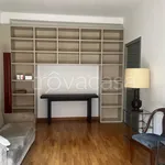 Rent 2 bedroom apartment of 60 m² in Milano