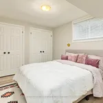 Rent 3 bedroom apartment in Collingwood