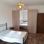 Rent 5 bedroom apartment of 95 m² in Bologna