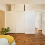 Rent a room in lisbon