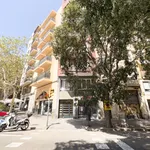 Rent 1 bedroom apartment of 8 m² in Barcelona