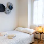 Miete 4 Schlafzimmer wohnung von 45 m² in Frankfurt am Main