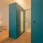 Rent 1 bedroom apartment of 46 m² in Frankfurt