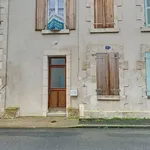 Rent 3 bedroom house of 47 m² in Fontenay-le-Comte