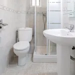 Rent 5 bedroom apartment in Valencia