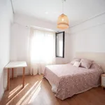 Rent 4 bedroom apartment of 110 m² in Bilbao