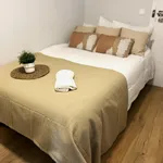 Rent 7 bedroom apartment in Valencia