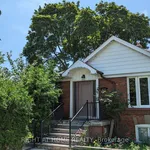 Rent 3 bedroom house of 469 m² in Toronto (Stonegate-Queensway)