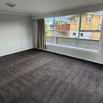 Rent 5 bedroom house in Hamilton