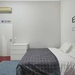 Rent a room in lisbon