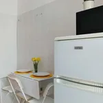 Rent a room of 70 m² in milan