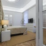 Rent 4 bedroom apartment of 155 m² in Budapest