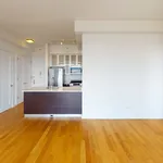 Rent 2 bedroom apartment of 72 m² in New York