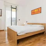 Rent 1 bedroom apartment of 50 m² in milan