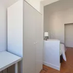 Rent a room in lisbon