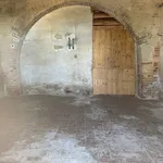 Affitto 4 camera appartamento di 58 m² in Siena