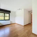 Huur 5 slaapkamer huis van 1047 m² in Braine-lAlleud