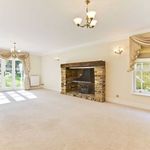 Rent 5 bedroom house in South East England