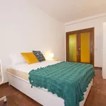 Rent a room of 110 m² in madrid