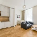 Pronajměte si 1 ložnic/e byt o rozloze 55 m² v Prague