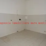 Affitto 4 camera appartamento di 90 m² in Savona