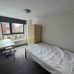 Rent 4 bedroom flat in Sheffield