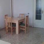 Rent a room of 120 m² in Murcia