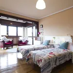 Rent a room of 110 m² in bilbao