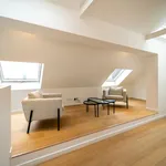 Rent 3 bedroom apartment in Saint-Gilles