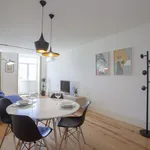 Rent 1 bedroom apartment of 55 m² in Porto