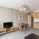 Rent 1 bedroom apartment of 50 m² in barcelona