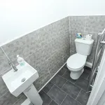 Rent 5 bedroom house in Middlesbrough