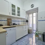 Rent a room of 180 m² in Lisbon