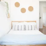 Rent 3 bedroom apartment in lisbon