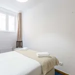 Rent 2 bedroom apartment in lisbon