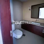 Rent 2 bedroom apartment of 163 m² in Palm Jumeirah