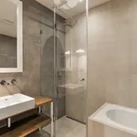 Pronajměte si 3 ložnic/e byt o rozloze 95 m² v Prague