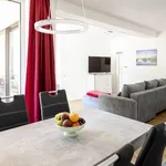 Miete 2 Schlafzimmer wohnung von 969 m² in Dusseldorf