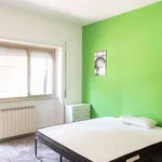 Rent 4 bedroom house in Rome